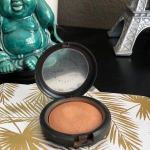 MAC give me sun mineralize skin finish bronzer tan